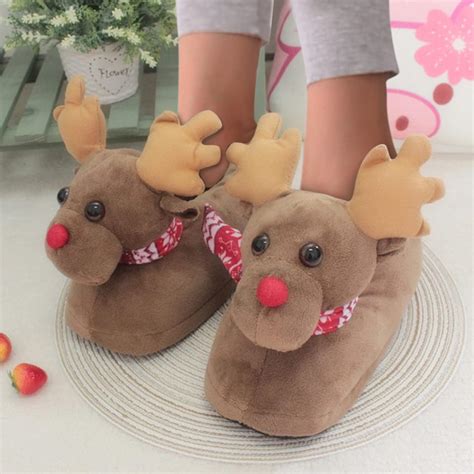 Die 10 schönsten Hausschuhe zu Weihnachten | Testergebnis24