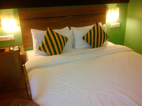 THE HOTEL JAMAYCA - Prices & Reviews (Bengaluru, India)