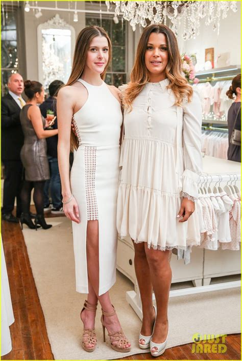 Full Sized Photo of nicola peltz sister brittany tribeca event 07 ...