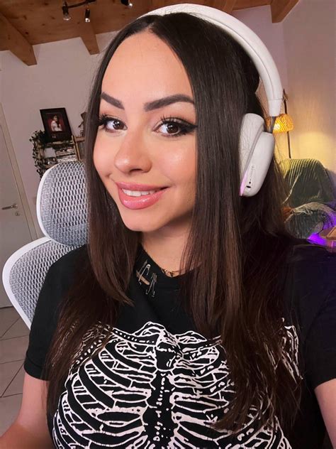 Sarah Matar a.k.a. Bunny Girl and Bunnymon