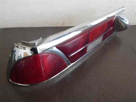 FEU ARRIERE GAUCHE K13325 / A1118200964 MERCEDES W111 - pièces et