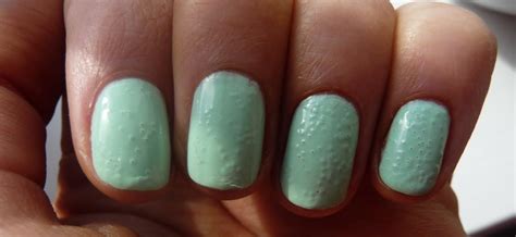 Porque O Esmalte Da Bolhas - Por que o esmalte faz bolhas? Respostas para 7 dúvidas de manicure
