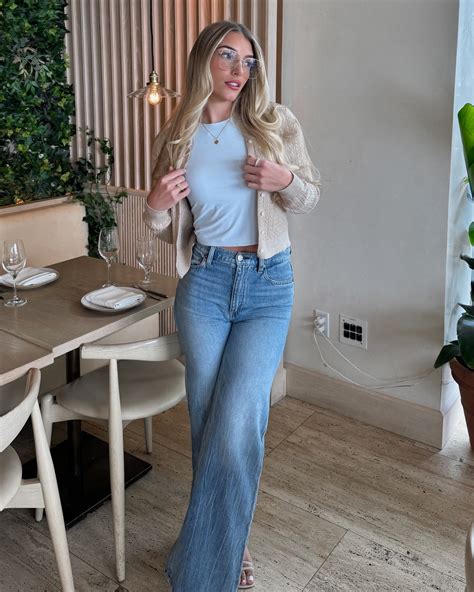 Ashley Farmer (@ashleyfarrmer) • Instagram photos and videos