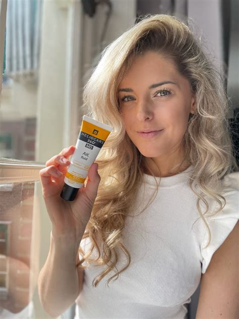 Heliocare 360° AK Fluid SPF 100 | VIVE Huidtherapie B.V