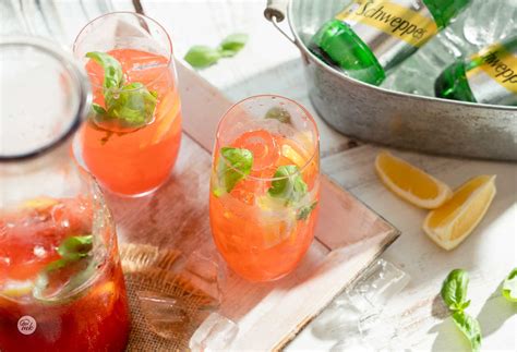Домашна лимонада с малини и маракуя от MateKitchen