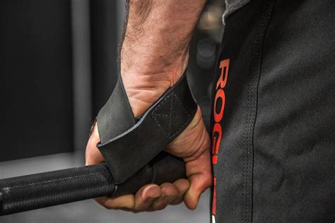 Лямки для тяги: зачем, когда и как их использовать? - GymBeam Blog