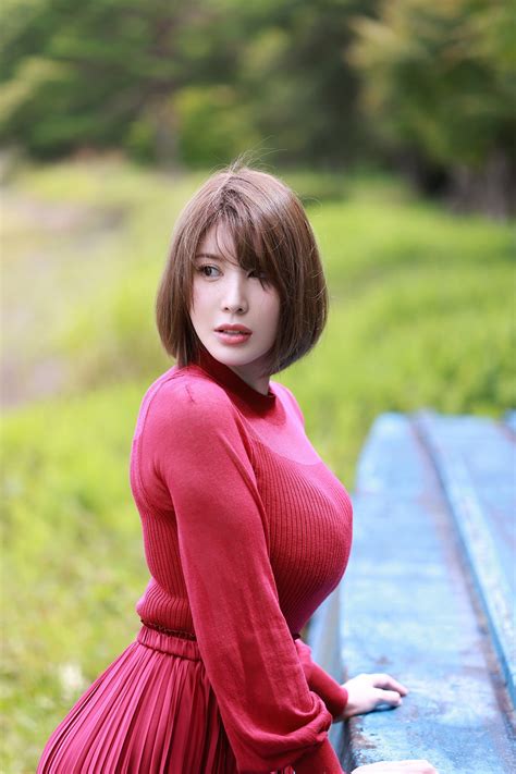 Hikaru Nagi Beautiful Breasts Zekka Weekly Post Digital Photo