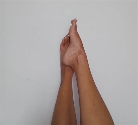Abi James's feet