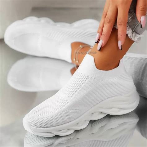 Дамски маратонки с мрежа без връзки модел: D082-1 white EU 36 EU 37 EU ...