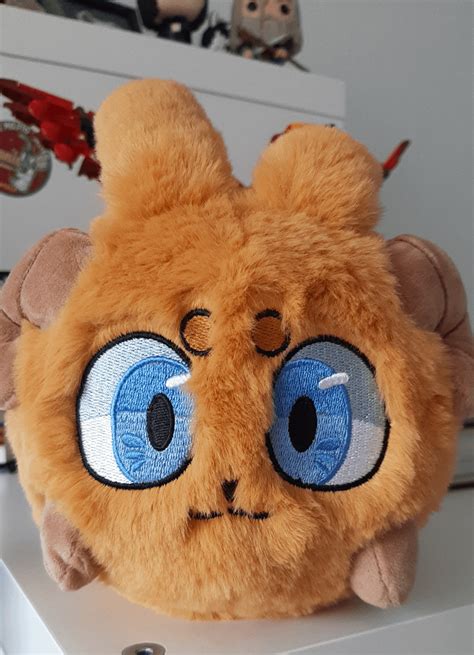 This sweet Wybel wants to wish you a great day (and not take over the ...