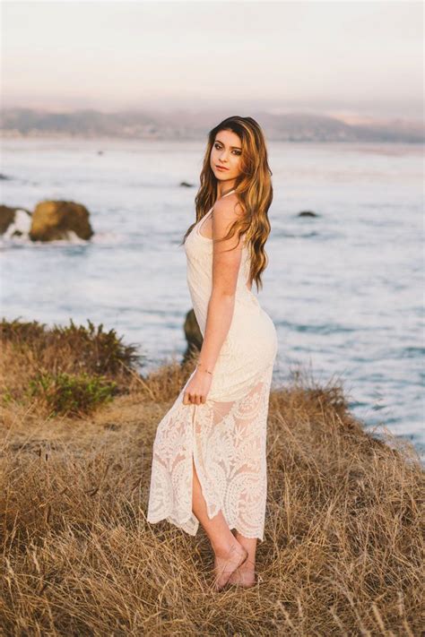 Bri- Righetti High School senior portraits | Beautiful curvy women ...