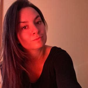Ксения, 25 лет, по знаку зодиака Близнецы хочет познакомиться с парнем ...