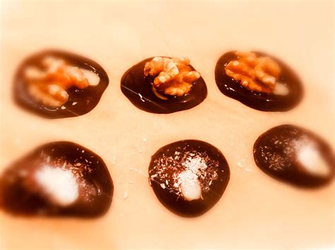Quickest Keto chocolate fix in the universe – Raw deliciousness in 2 ...