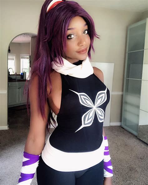 Kay Bear as Yoruichi : r/cosplaygirls