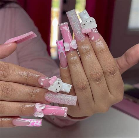 Pink Hello Kitty Nails 💖⭐️ Hello kitty nails, Cute acrylic, hello kitty ...