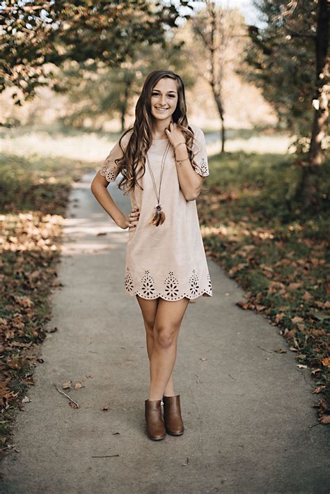 Cute Outfits For Senior Portraits - OUTFITG