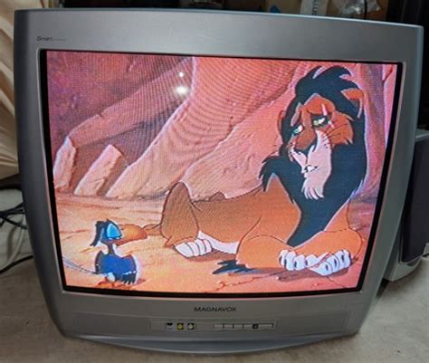 magnavox  crt tv retro gaming av inputs  remote mt smart