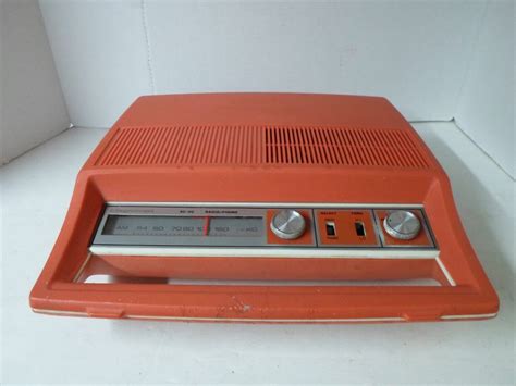 Rare Vintage Magnavox 1P2505 Portable Phonograph Record Player