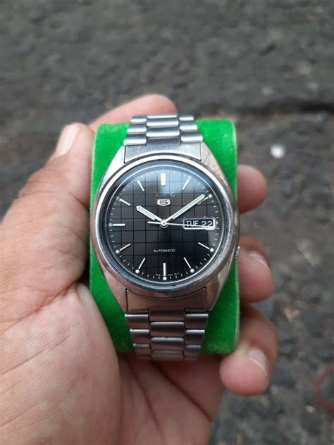 Seiko 5 Automatic on Carousell