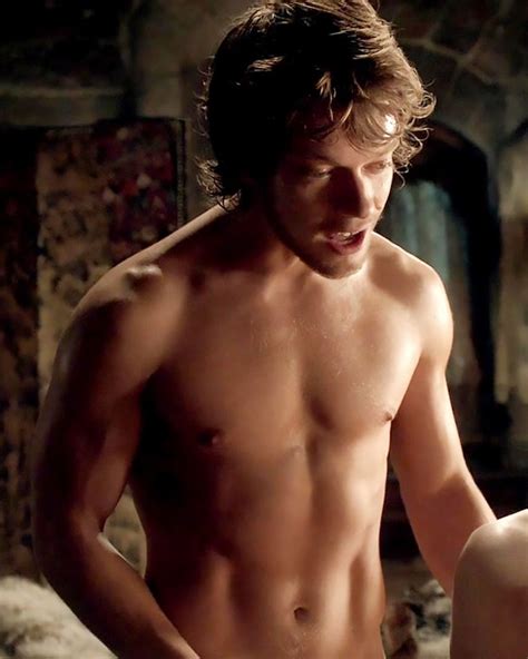 38 male celebs who did full frontal scenes – Artofit