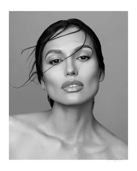 BRENDA CASTRO | 😎🫶🏼☀️ sentirme viva, que privilegio. . #motivacion #