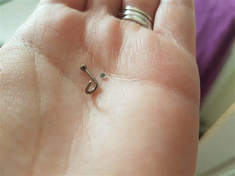 How to Take Out a Nose Piercing: Quick & Painless Tips