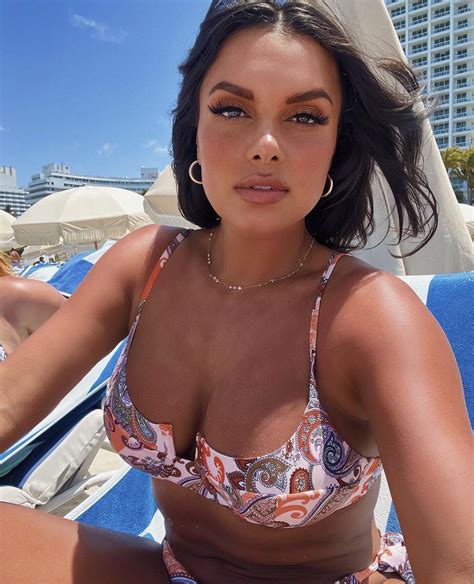 Joy Taylor : r/Blackcelebrity