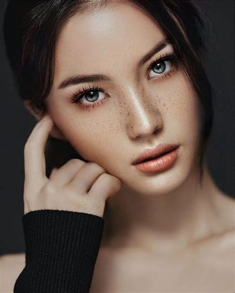 Pin oleh Henry Wassen di Eyes