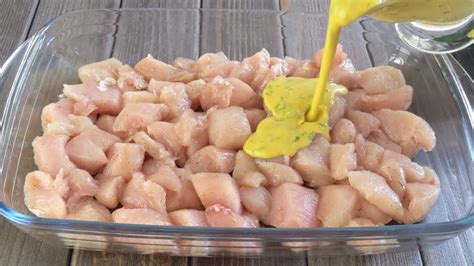 Самый сочный и нежный рецепт куриной грудки в соусе. Простой рецепт для ...