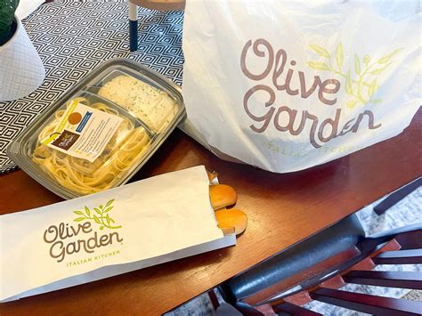Olive Garden Never Ending Pasta is Back for 2022! - Krazy Coupon Lady