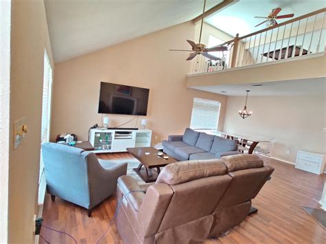 Private Bedroom + Private Bathroom + Flex Space + All bills paid : r