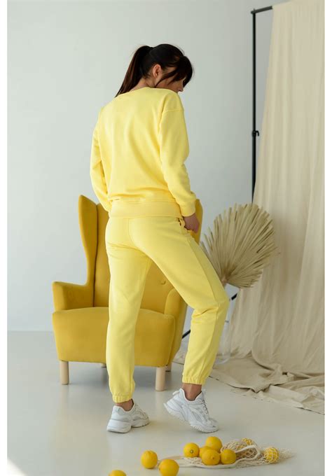 Женский спортивный костюм ONIOS Loungewear Tracksuit без капюшона Лимонный