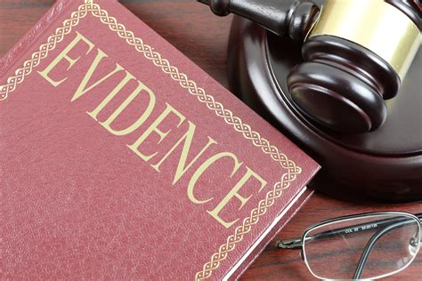 Evidence - Free of Charge Creative Commons Law book image