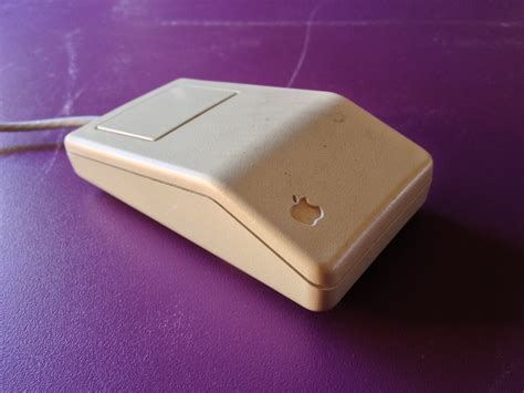 Apple's Mouse: A History - 512 Pixels
