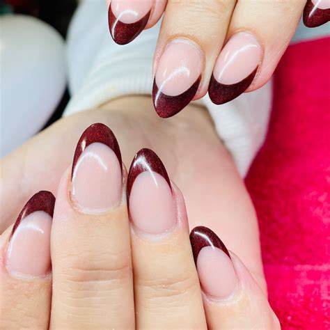 how to clip kittens nails 2
