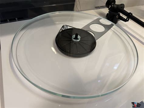 Rega Planar 3 with Exact 2 MM Cartridge Photo #4573565 - Canuck Audio Mart