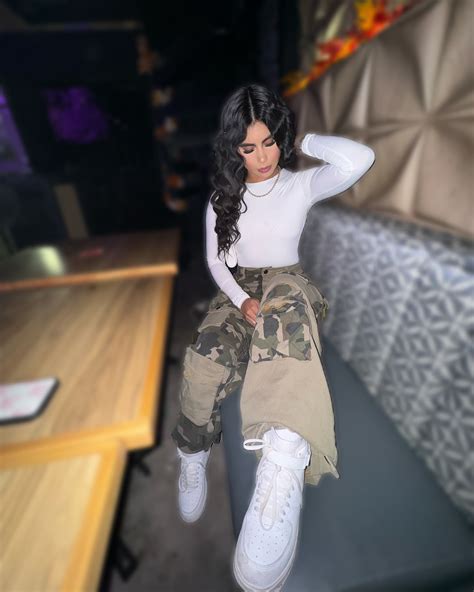 Ammarise | My vibe 🤍 | Instagram