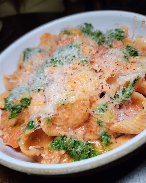 Lowland Tavern | Johnny Prime