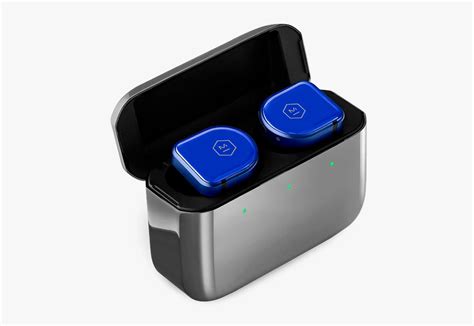 The 12 Best Premium Wireless Earbuds to Buy Right Now | Robb Report ...