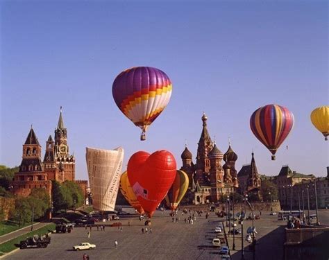 Фестиваль воздушных шаров на Красной площади | Москва: История Москвы