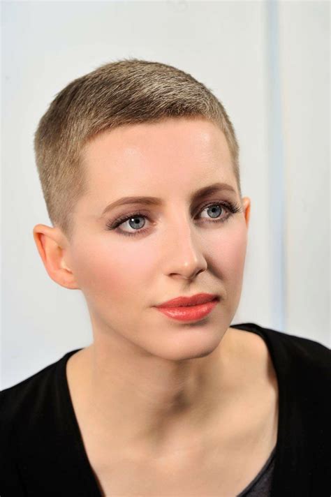 Spectacular Hairstyles With Buzz For Round Faces Women Pink Middle Aged