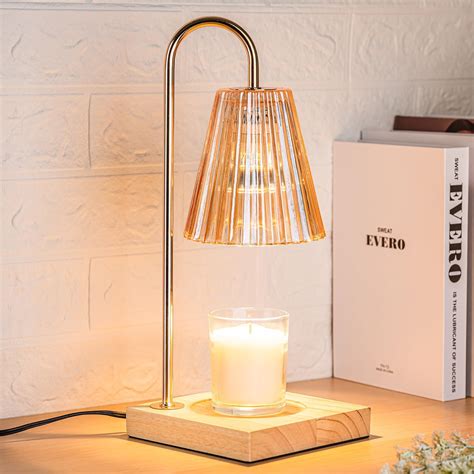 Amazon's Bestselling Candle Warmer Lamp Is the Perfect Cozy Home Decor