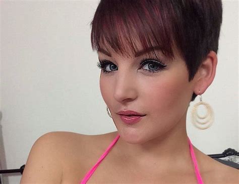 Behind hannah brooks onlyfans leaked Unit