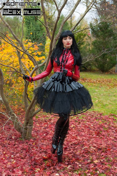 2017 – Autumn Doll | Latex Muse Adrienne