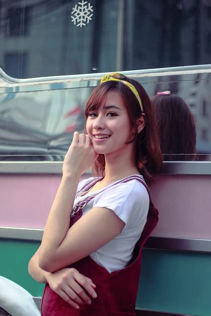 girl town woman  photo  pixabay