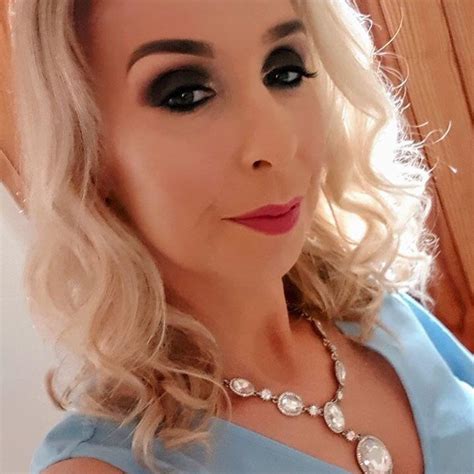 Mum, 44 ️ | Scrolller