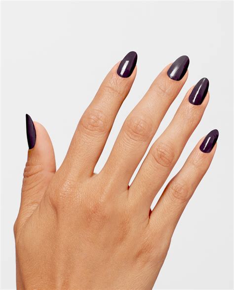 OPI®: Shop Lincoln Park After Dark® Winter Nails | Infinite Shine