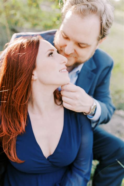 Lady Bird Johnson Wildflower Center Engagement Session | Anna Kay