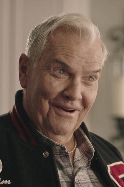 Meet the Cast of Mike Hammer, Private Eye