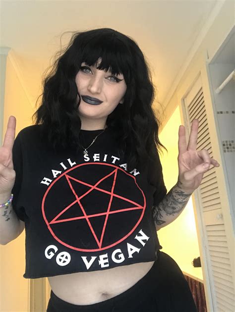 Like my shirt? : r/vegan